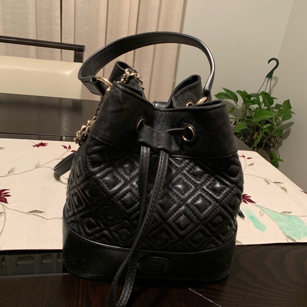 Tory Burch Marion Quilted Bucket Bag